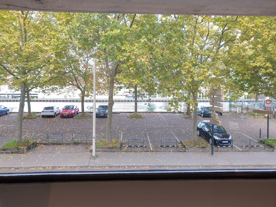 Charmant Studio Avec Place De Parking Nancy Eksteriør billede